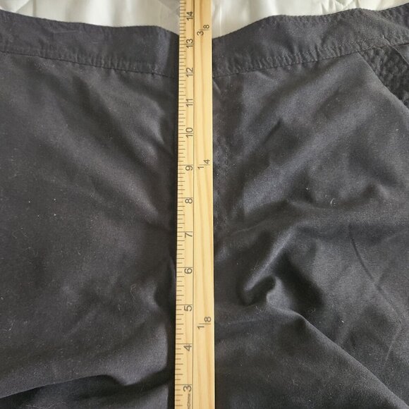 Croft and Barrow Tummy Slimmer Charcoal/Black Shorts Size 14 - Picture 9 of 10